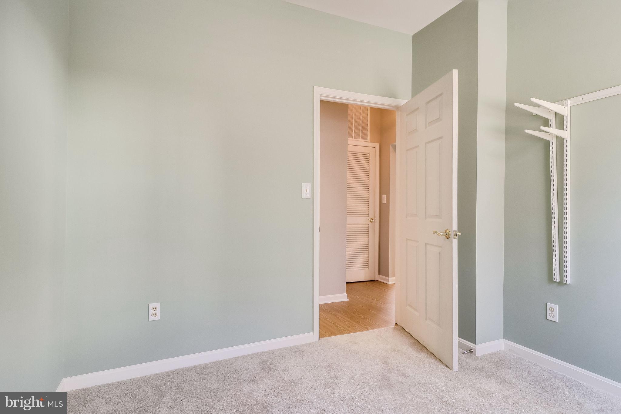 GATES OF WESTFALLS - Residential