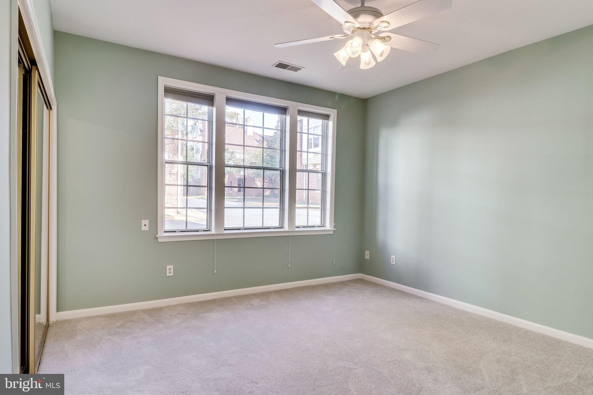 GATES OF WESTFALLS - Residential