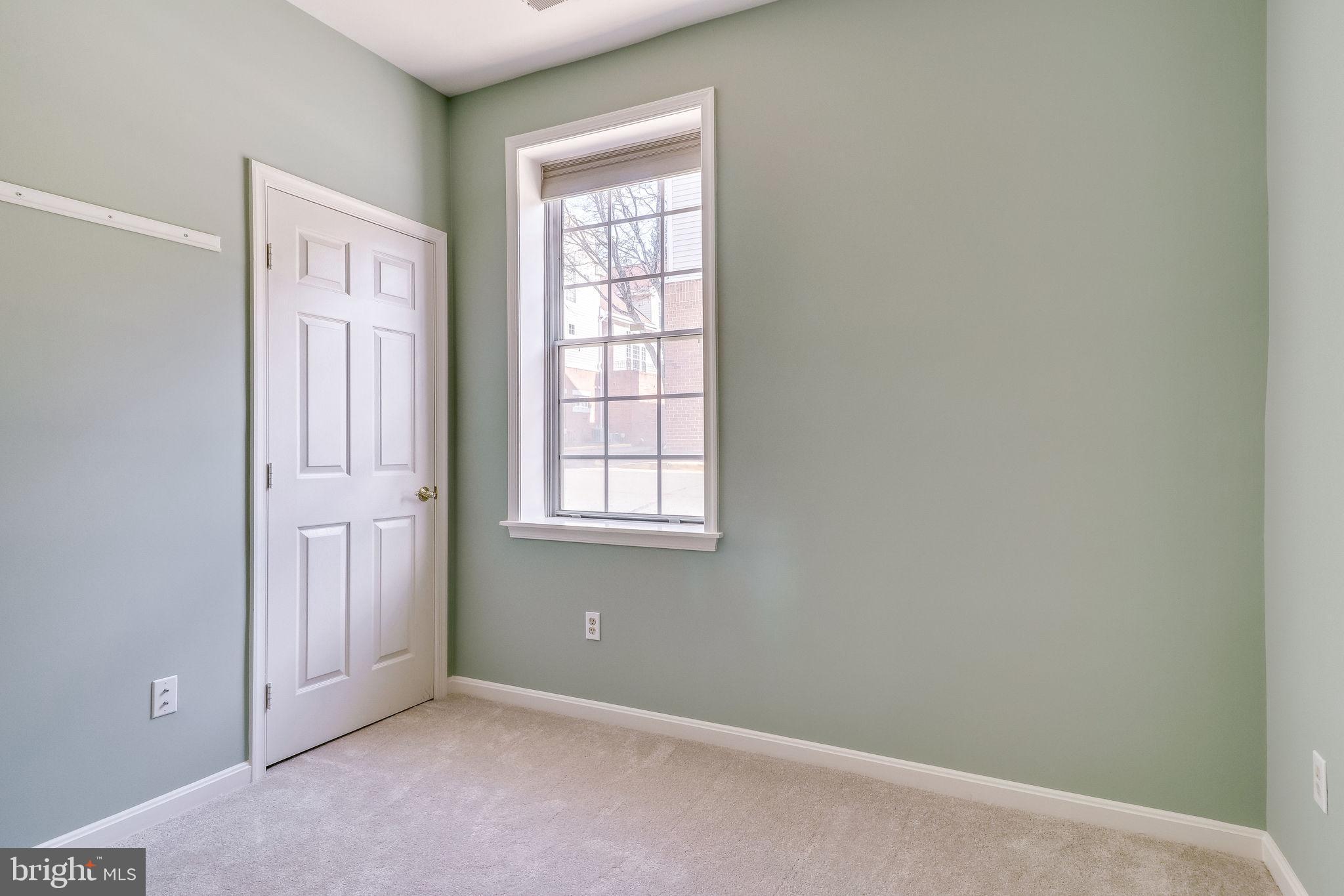 GATES OF WESTFALLS - Residential