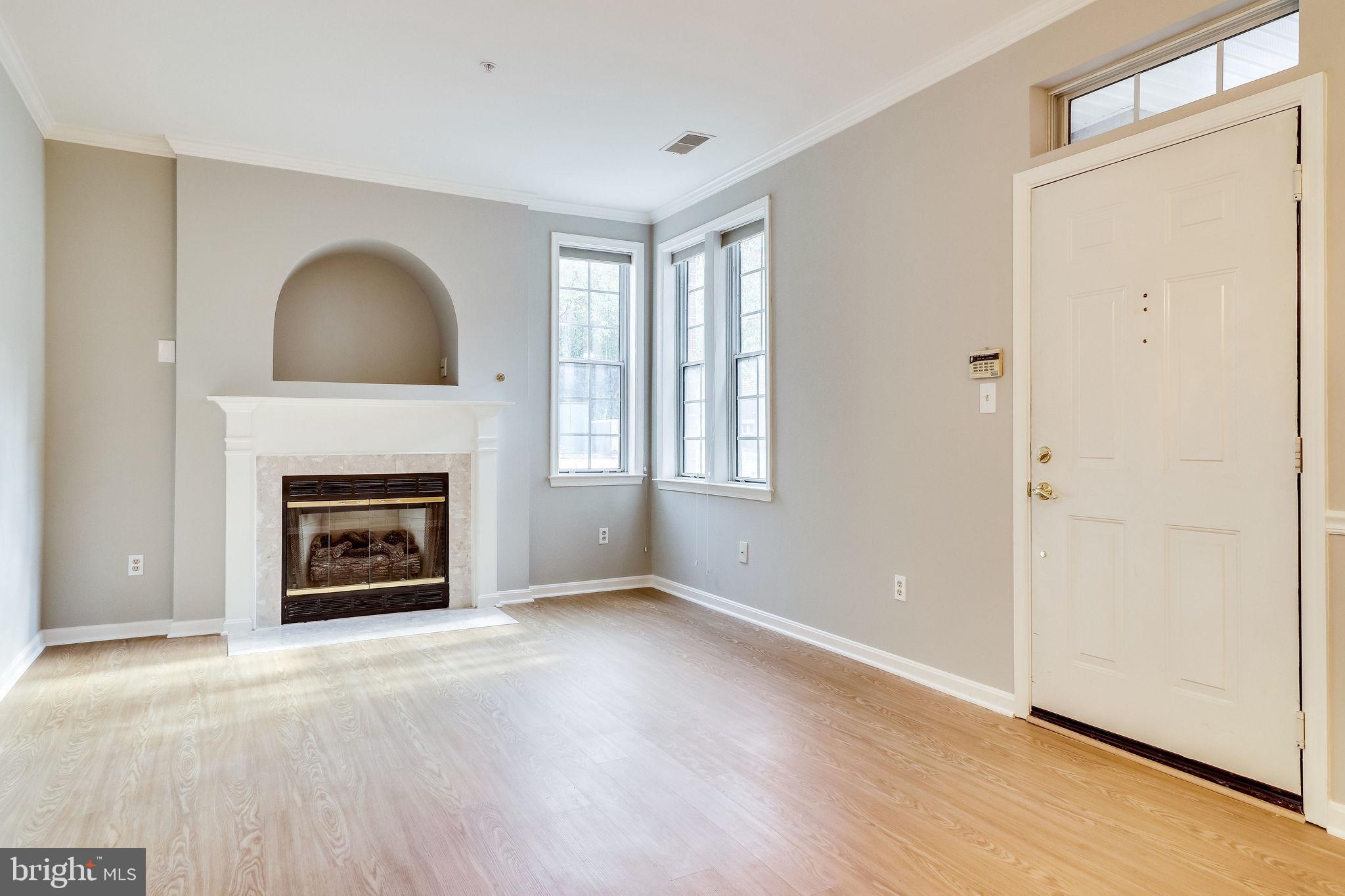 GATES OF WESTFALLS - Residential