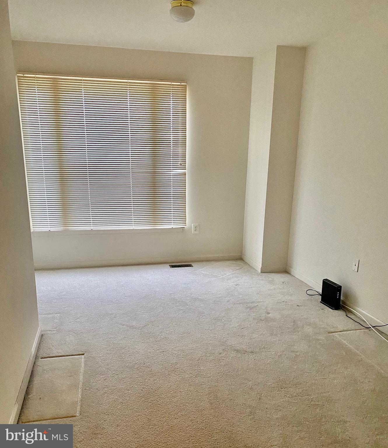 THE VILLAGES AT WELLINGTON - Residential Lease