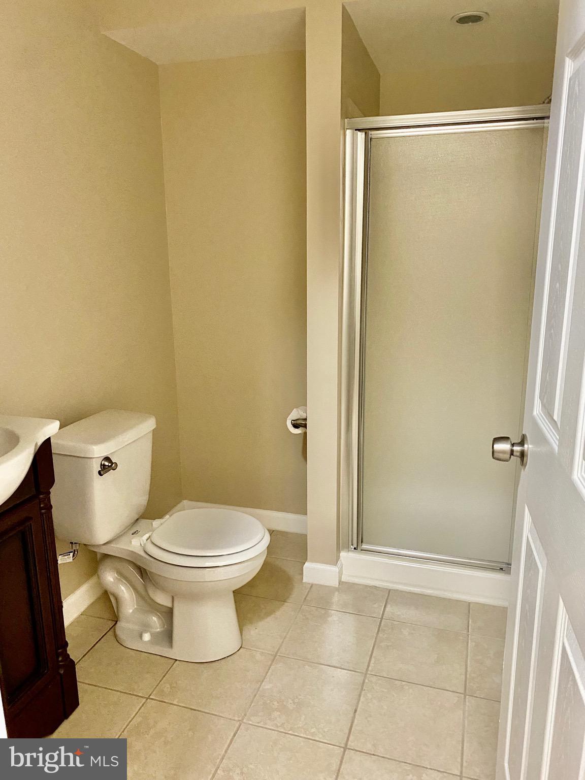 THE VILLAGES AT WELLINGTON - Residential Lease