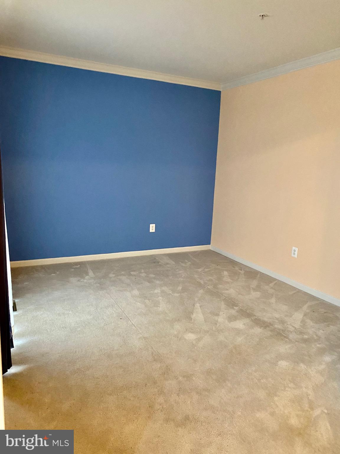 THE VILLAGES AT WELLINGTON - Residential Lease