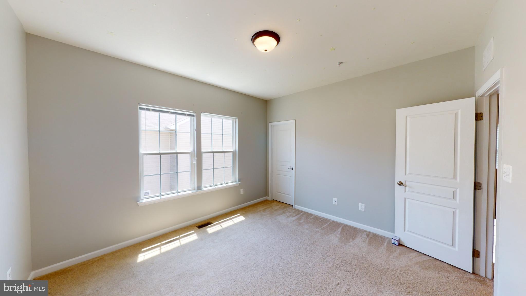 WOODLAND PARK AT WILDEWOOD - Residential