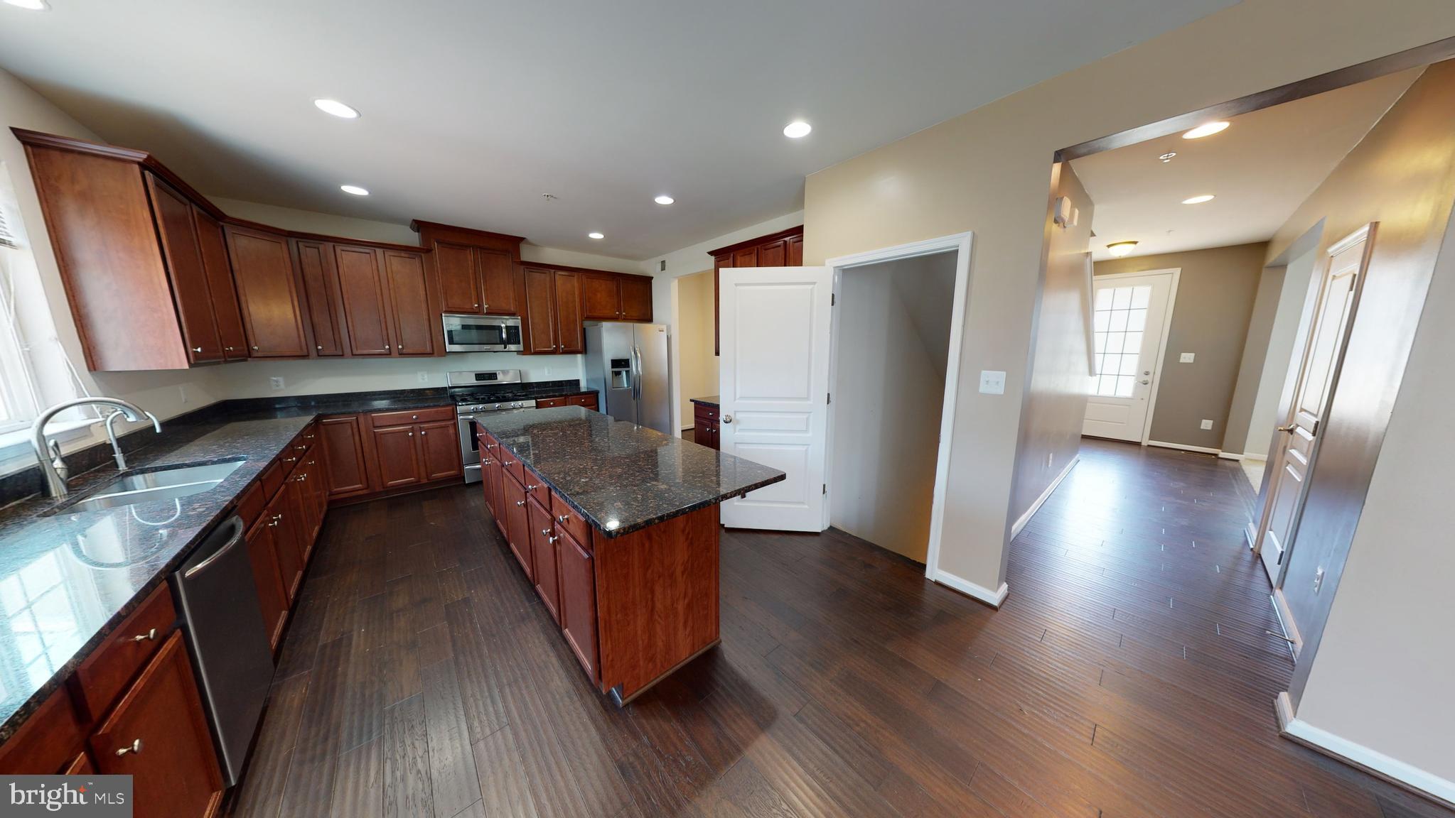 WOODLAND PARK AT WILDEWOOD - Residential