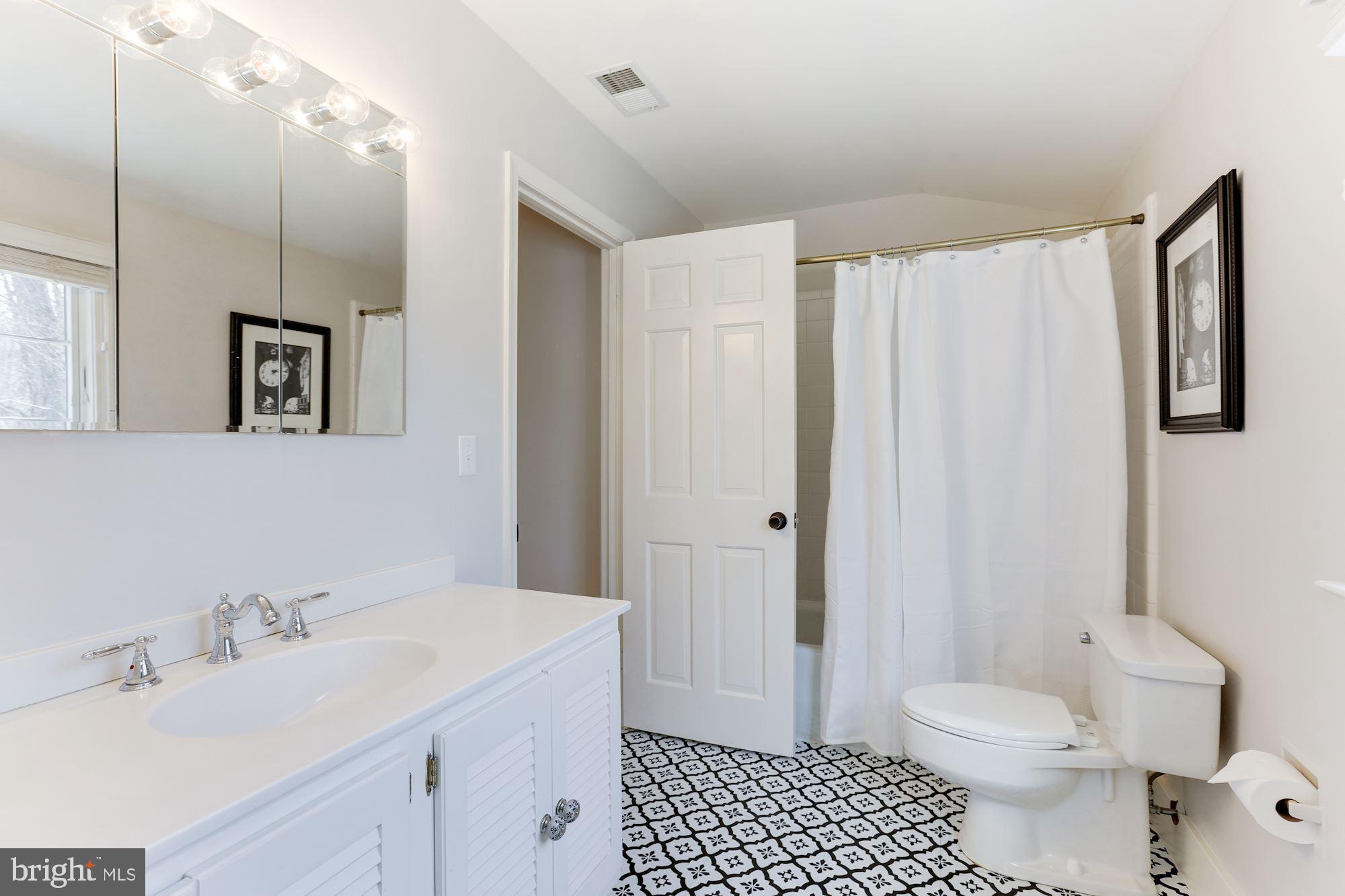 GREAT FALLS ESTATES - Residential