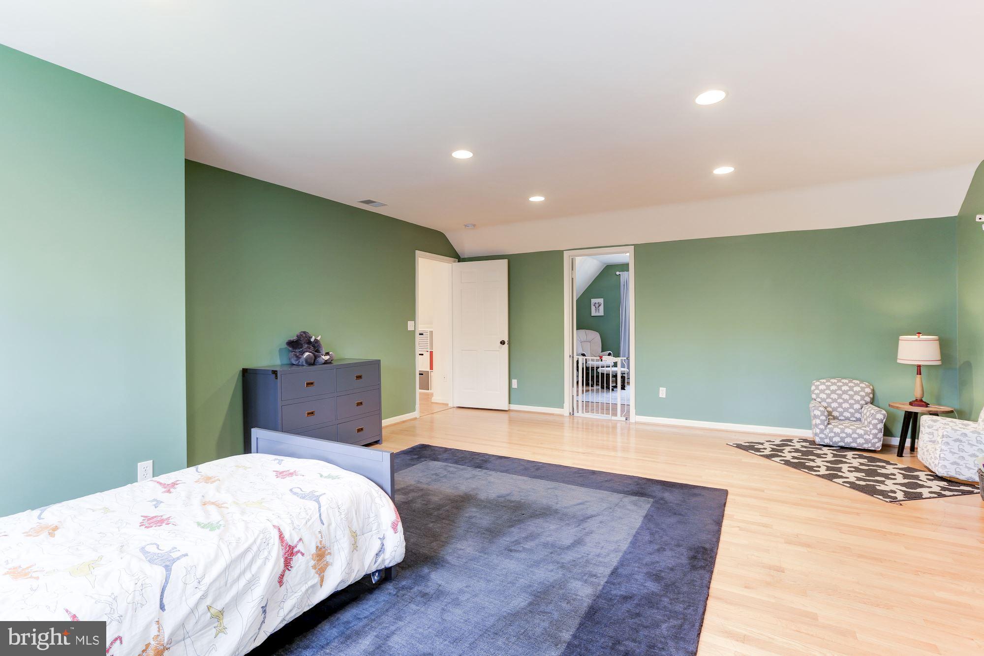 GREAT FALLS ESTATES - Residential