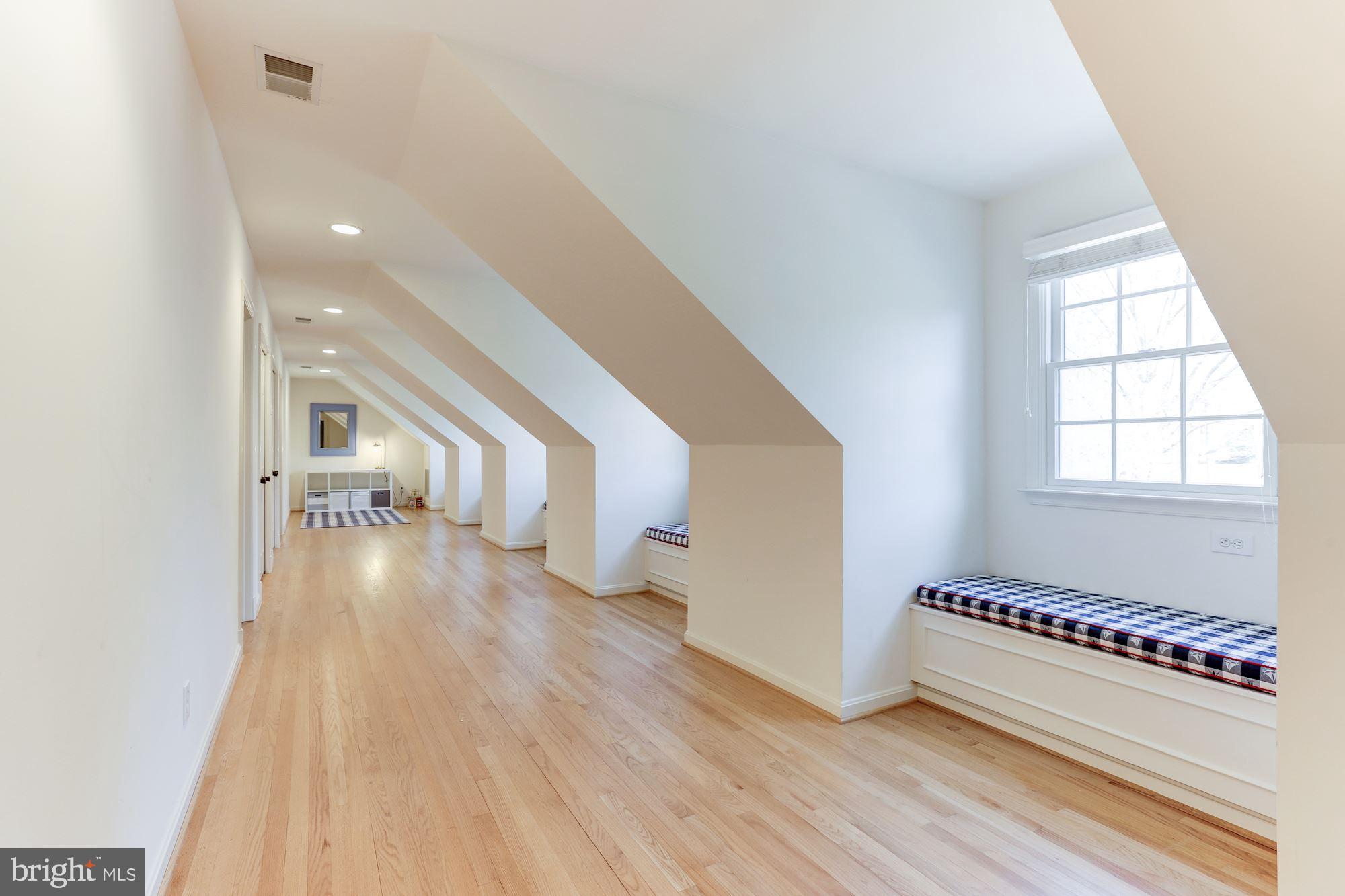 GREAT FALLS ESTATES - Residential