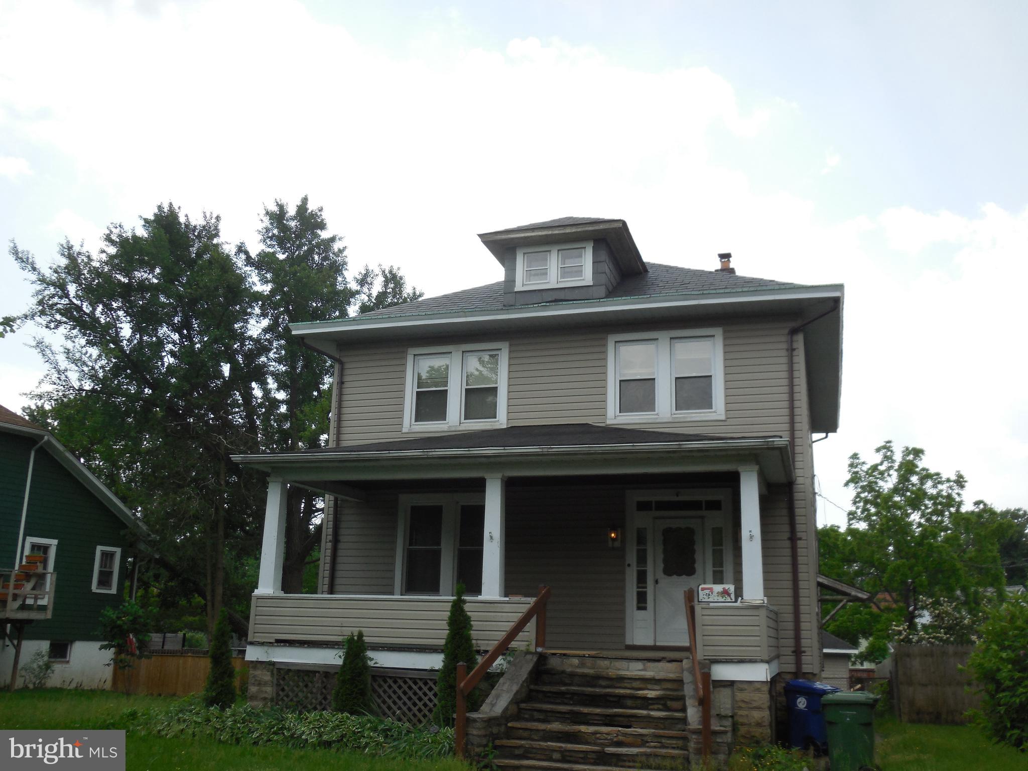 2713 SOUTHERN AVENUE