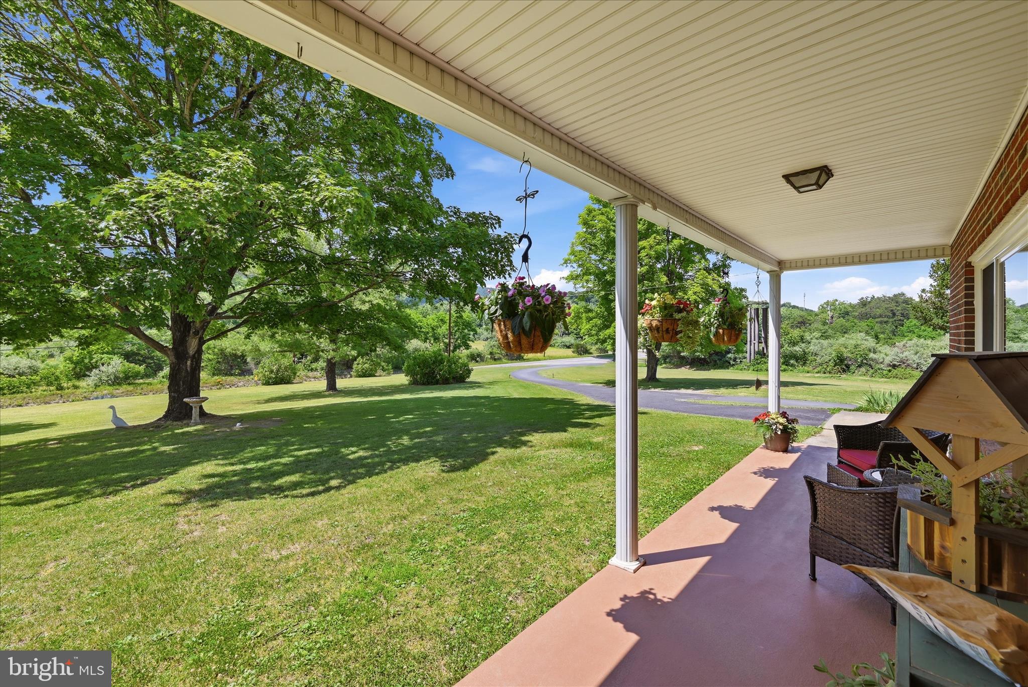 9581 VALLEY ROAD