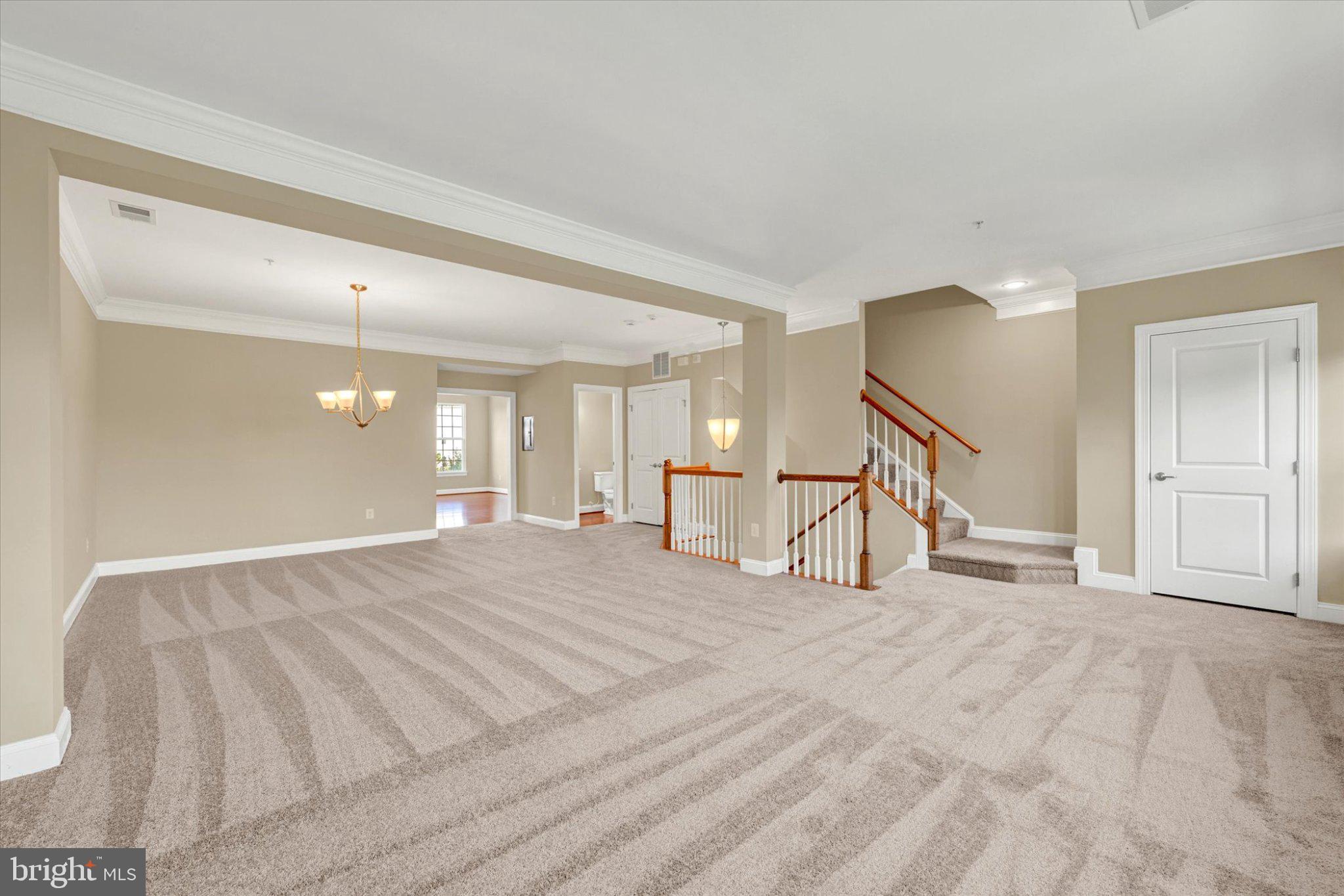 1208 CHADWELL COURT