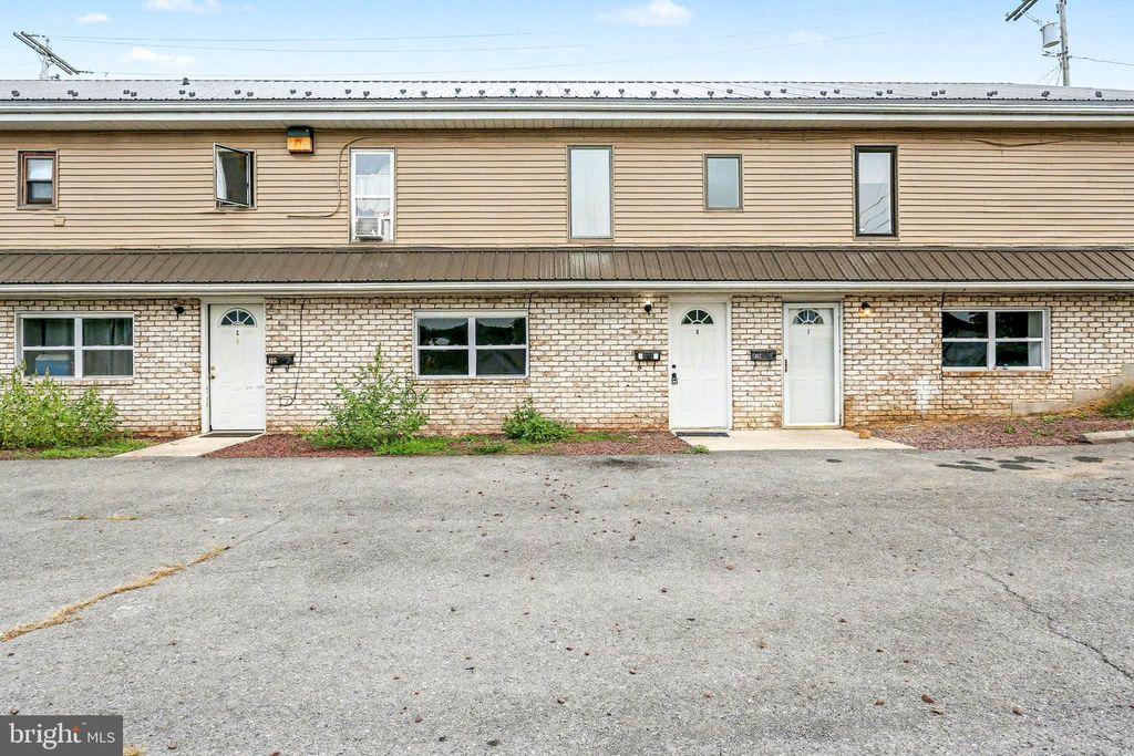 Photo of 11 N Chestnut Street #E, DILLSBURG, PA 17019 (MLS # PAYK2091052)