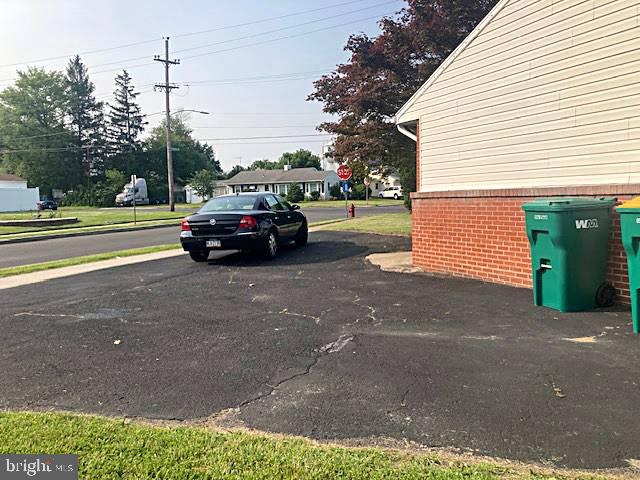 FAIRLESS HILLS - Residential