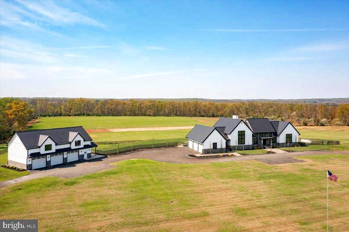 101 HARBOURTON WOODSVILLE