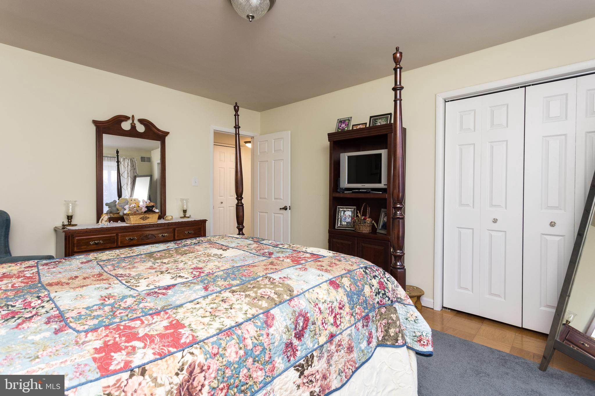 PARKTON - Residential