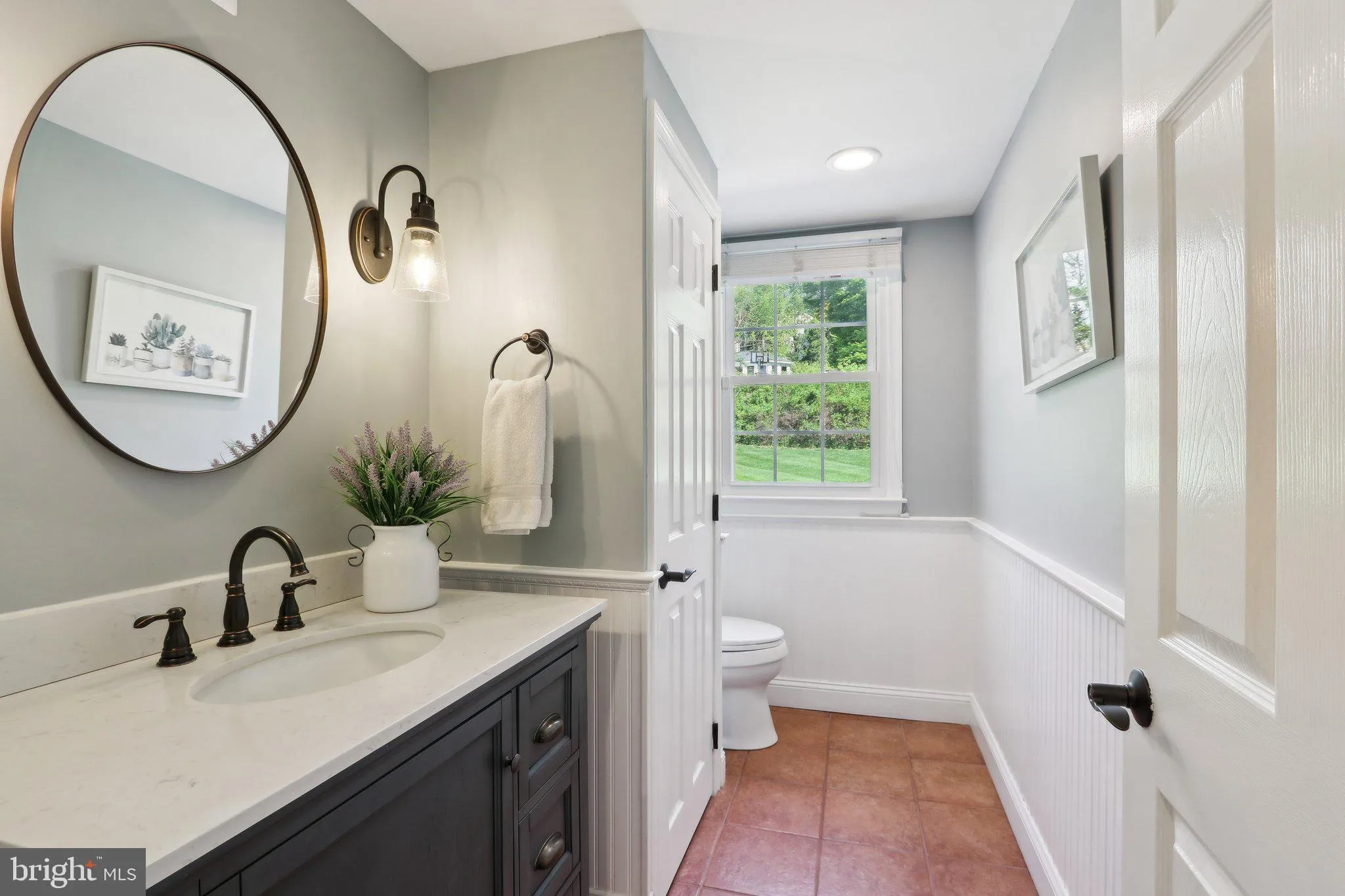 West Chester, Pennsylvania 19380, United States, 4 Bedrooms Bedrooms, ,3 BathroomsBathrooms,Residential,Pending,123642