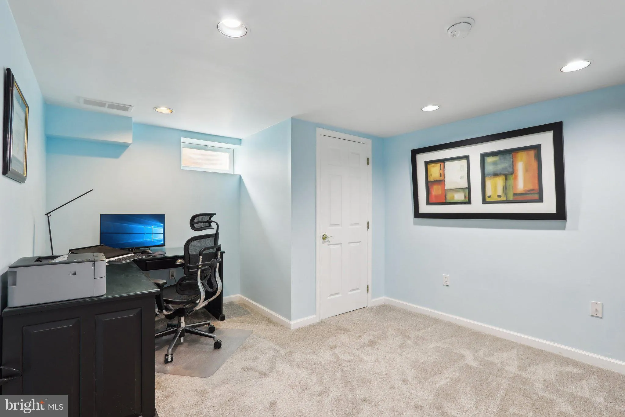 West Chester, Pennsylvania 19380, United States, 4 Bedrooms Bedrooms, ,3 BathroomsBathrooms,Residential,Pending,123642