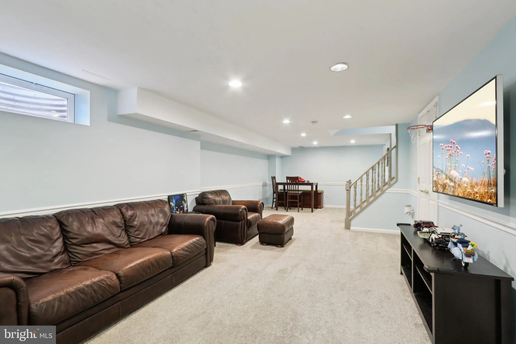 West Chester, Pennsylvania 19380, United States, 4 Bedrooms Bedrooms, ,3 BathroomsBathrooms,Residential,Pending,123642