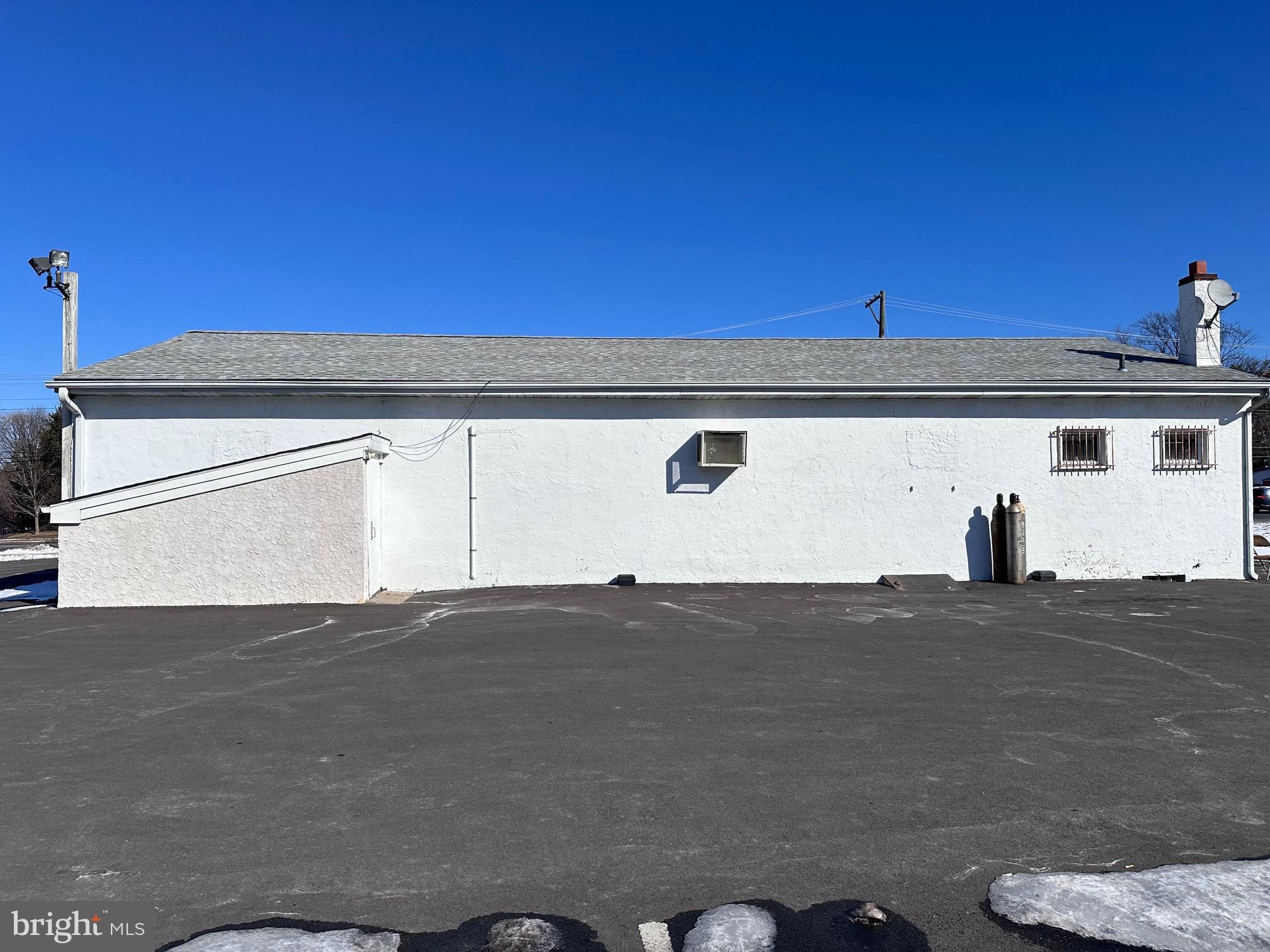 246 STREET ROAD