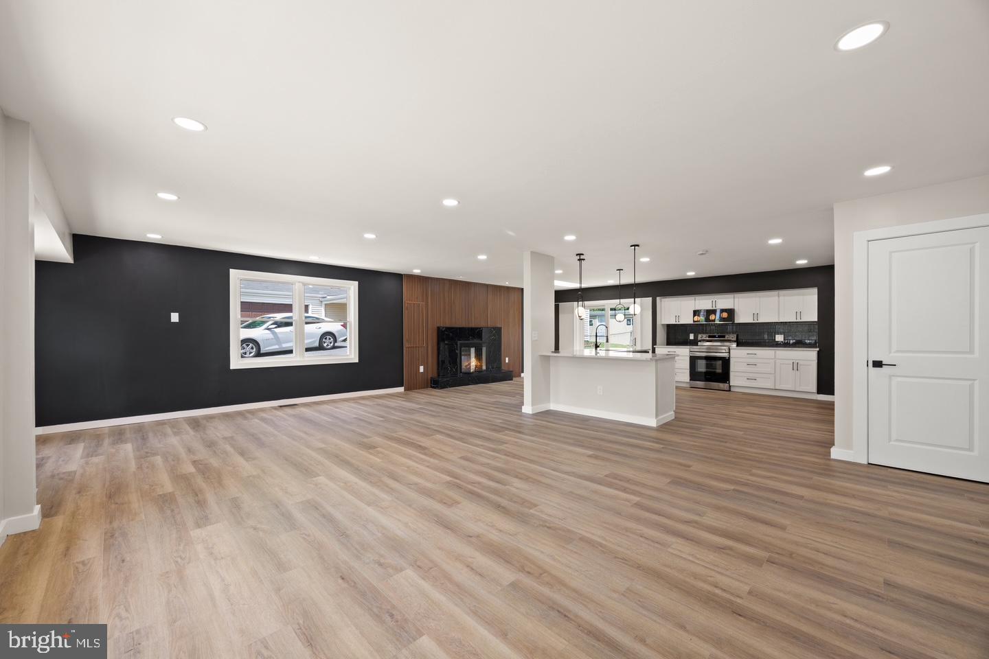 13203 CLARINGTON COURT