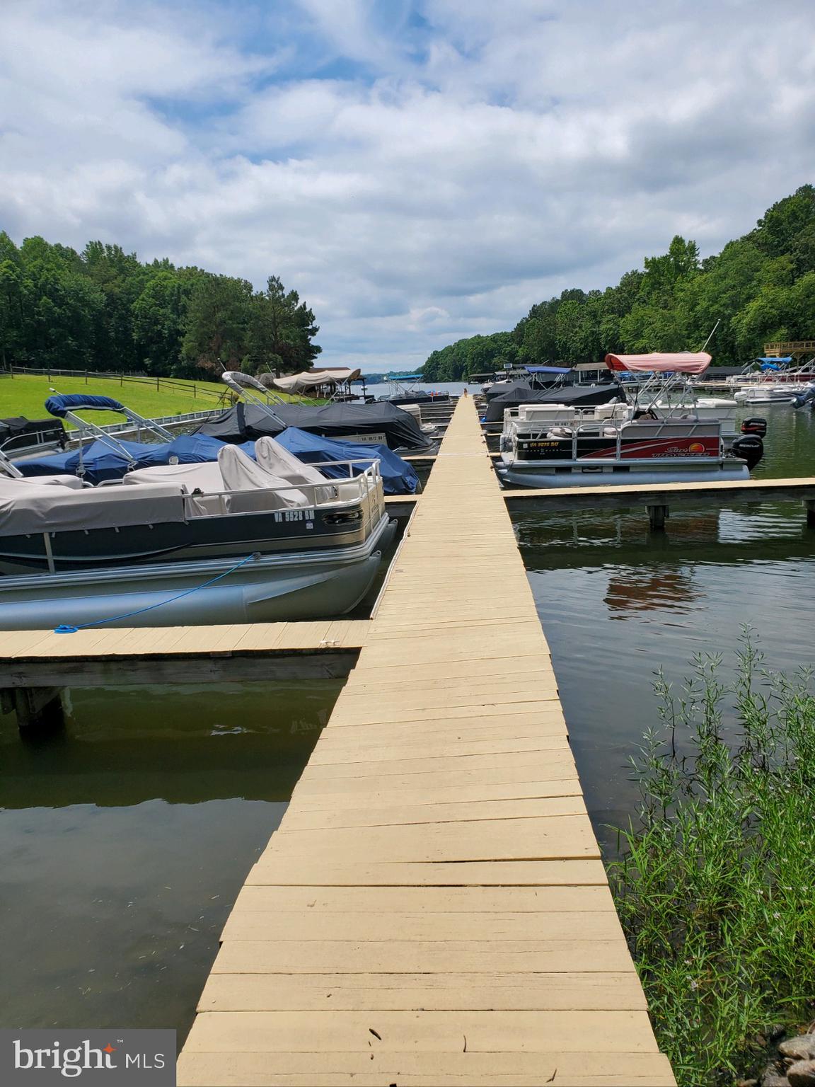 ROCKLAND CREEK ESTATES - Land