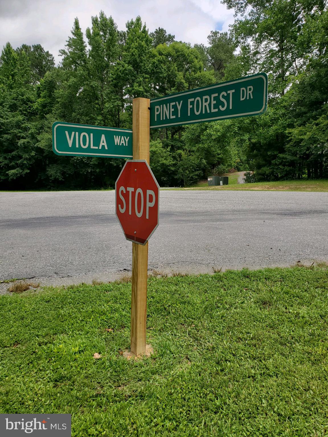 ROCKLAND CREEK ESTATES - Land