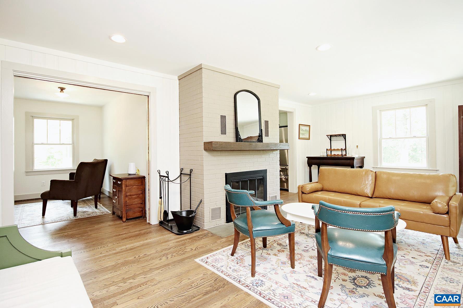 UNKNOWN - Residential Lease