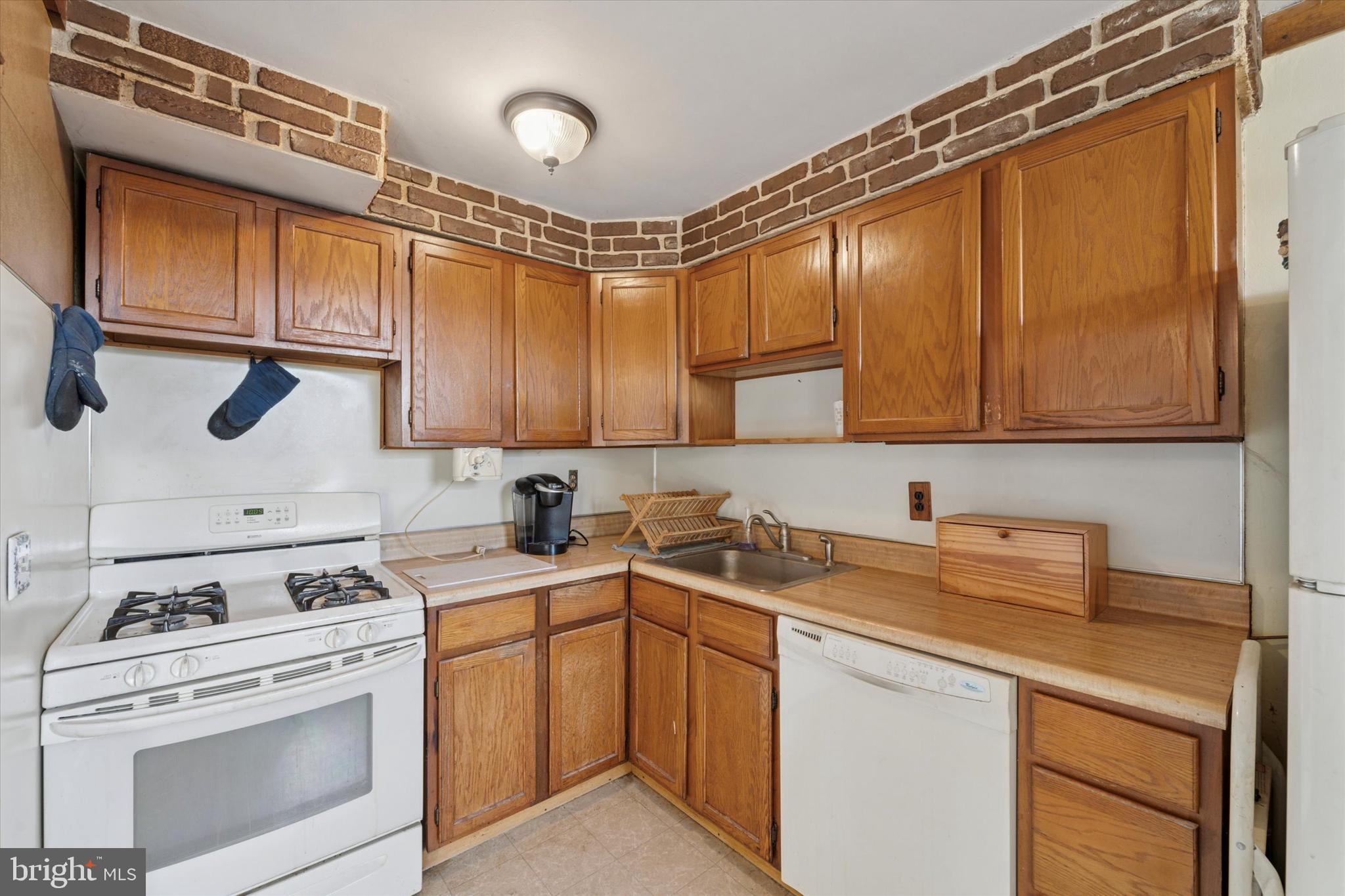 TOBY FARMS - Residential