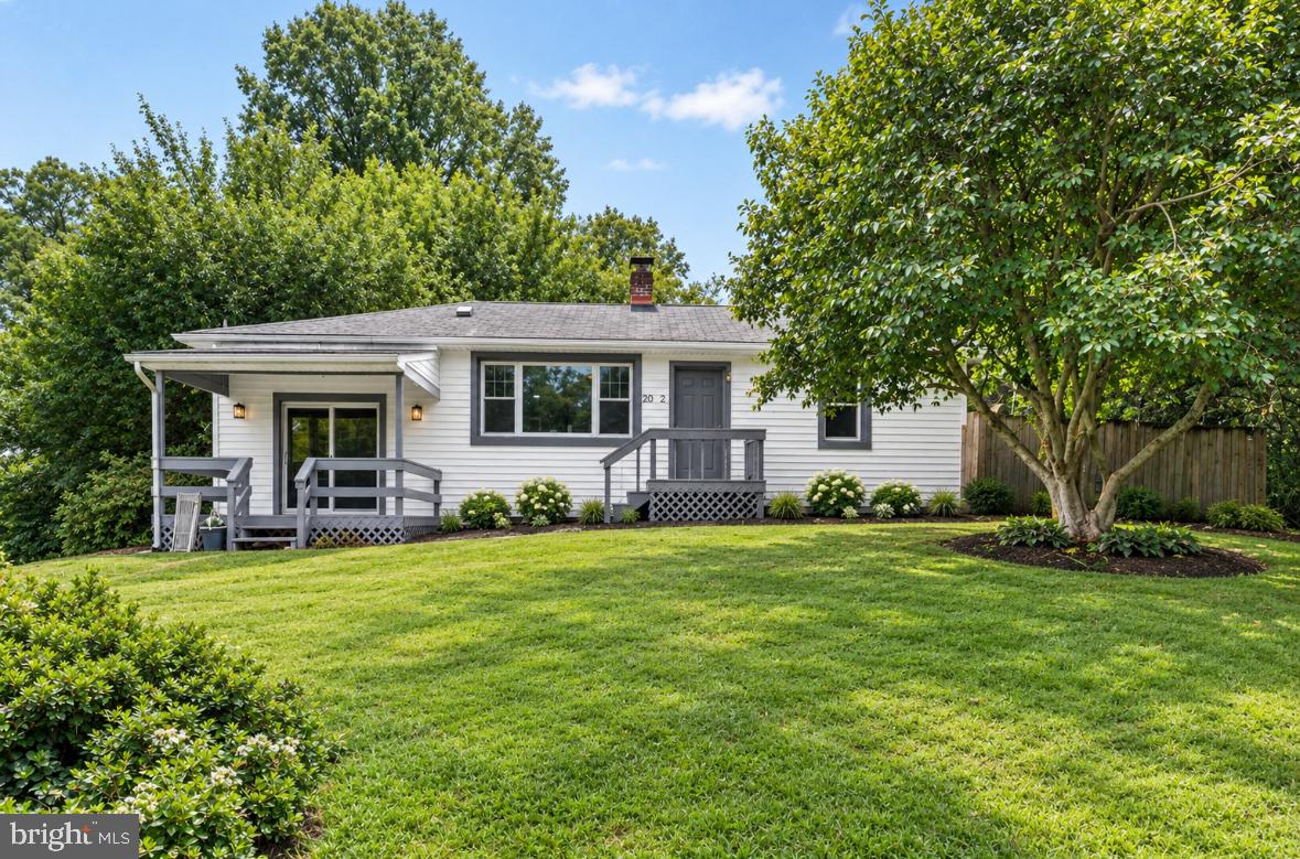 2042 CONOWINGO ROAD