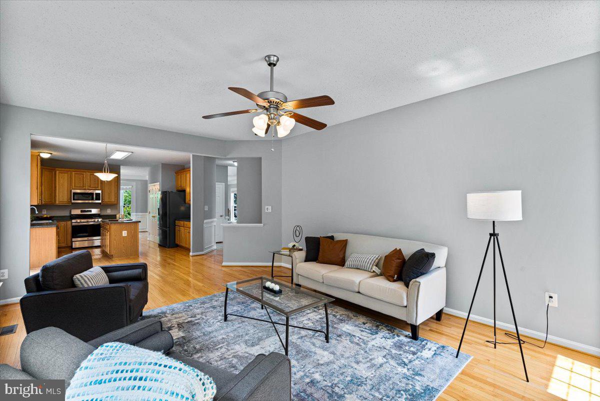 LEELAND STATION - Residential