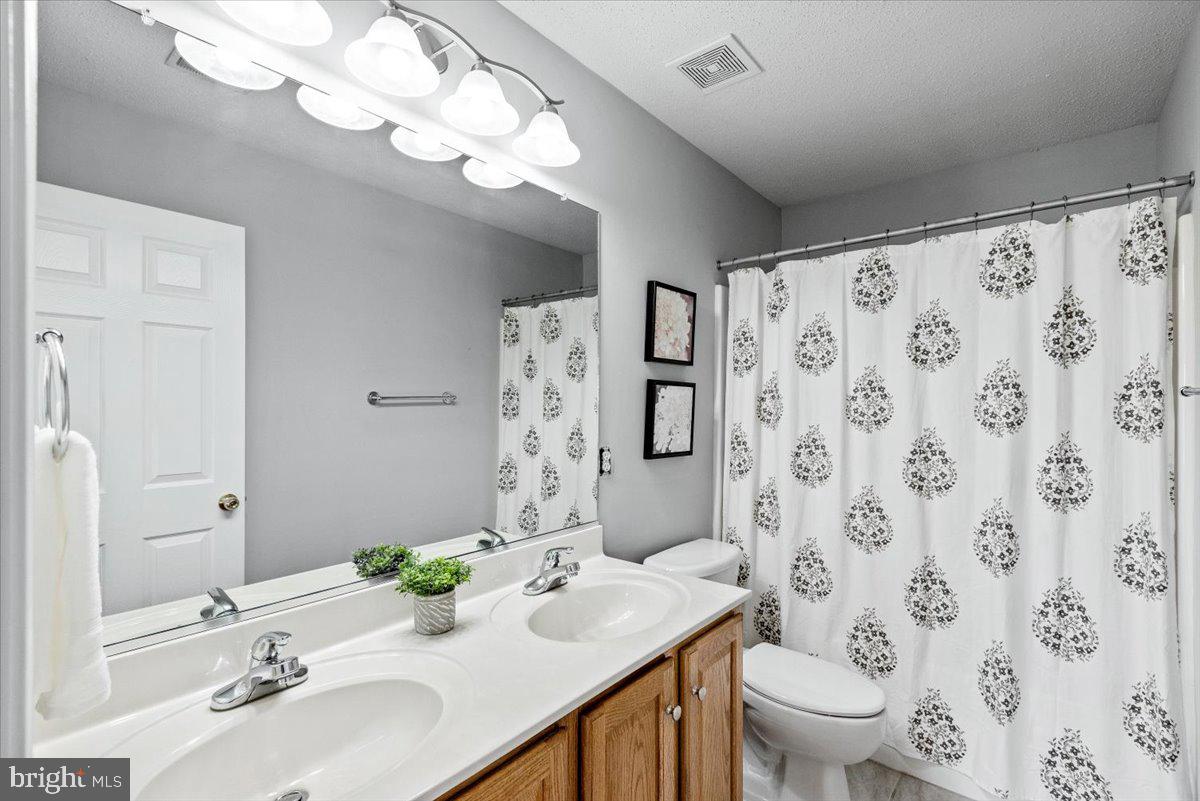 LEELAND STATION - Residential