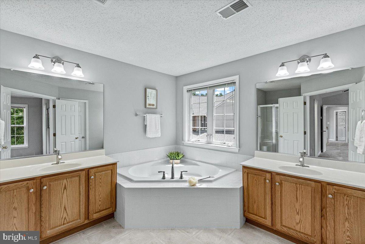 LEELAND STATION - Residential