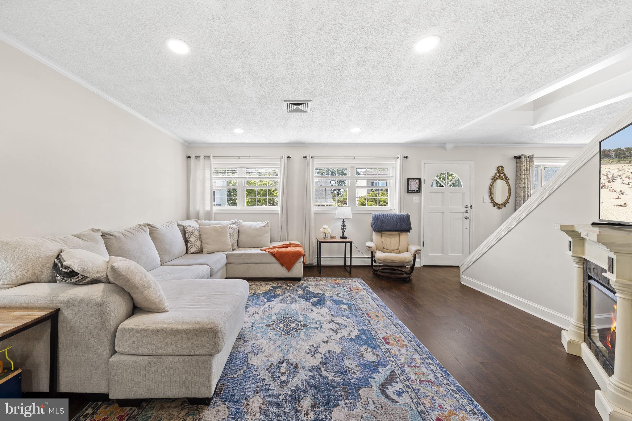 373 LEROY STREET