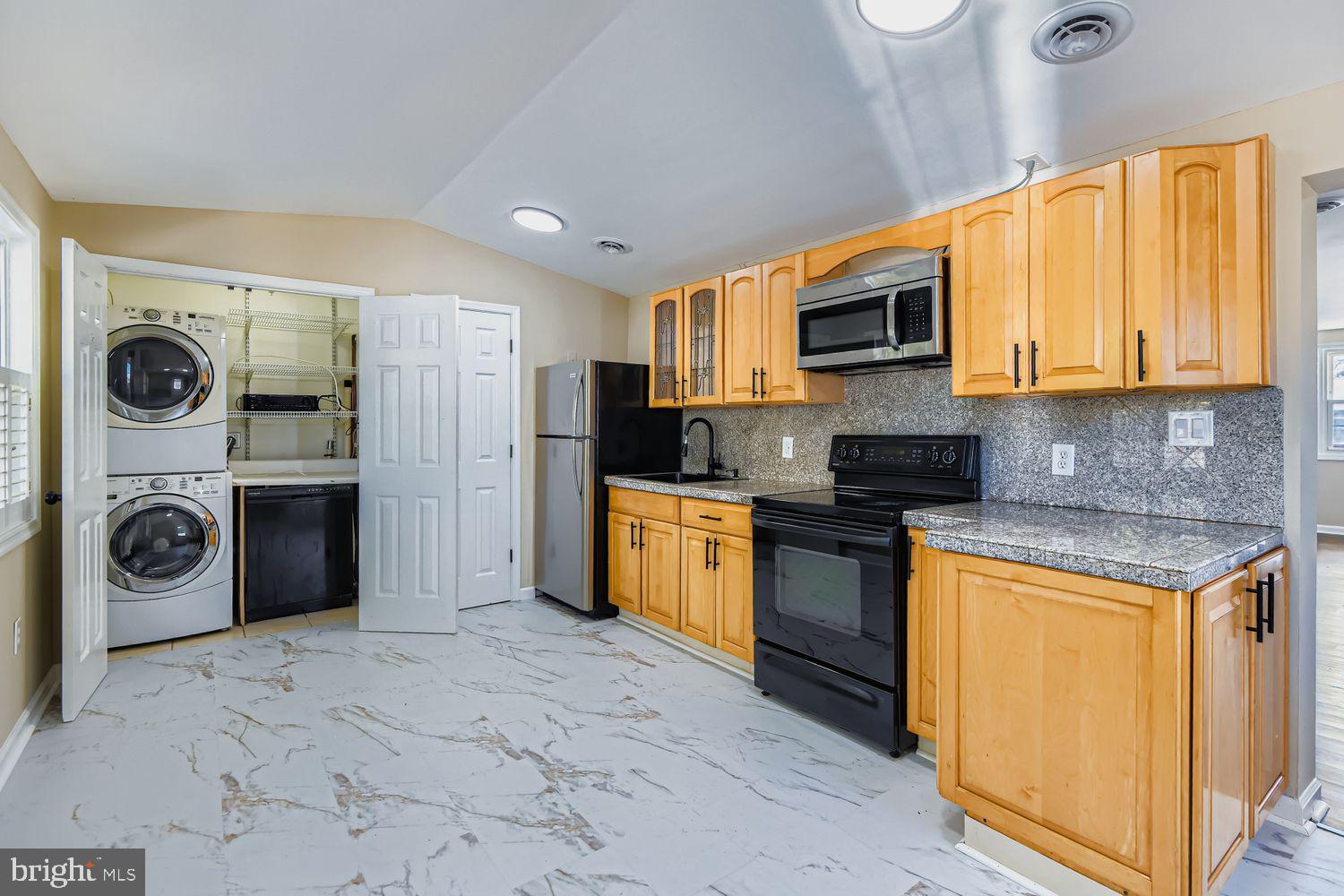 HARUNDALE - Residential