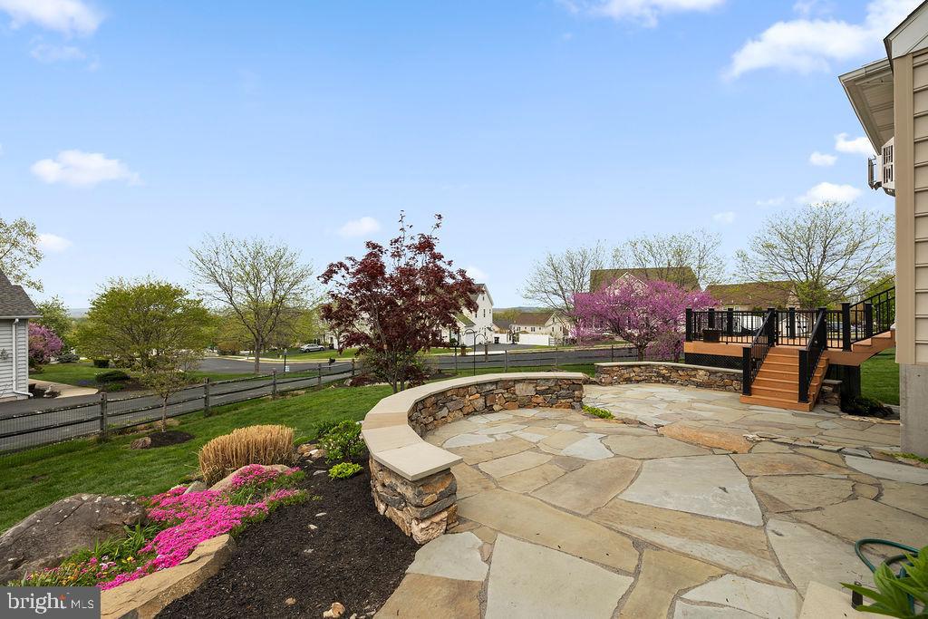 2531 TRACY LANE