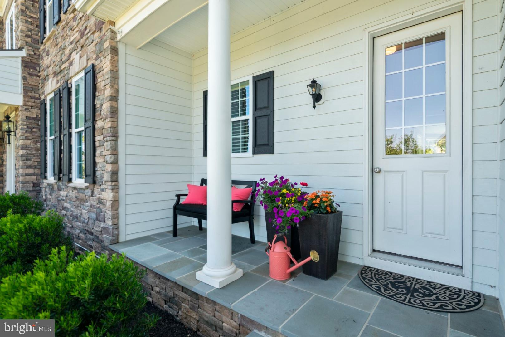 ESTATE AT MILL CREEK - Residential