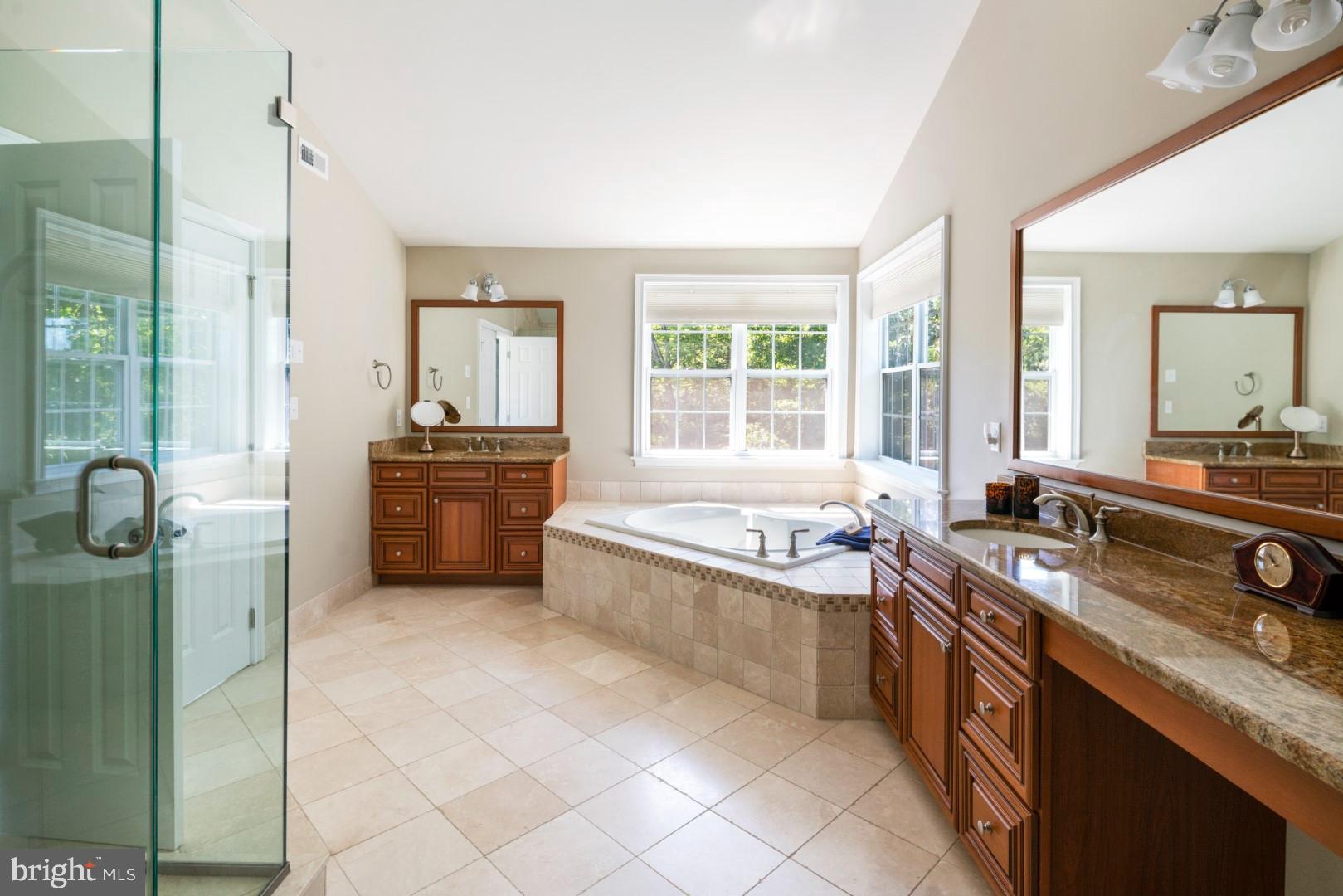 ESTATE AT MILL CREEK - Residential