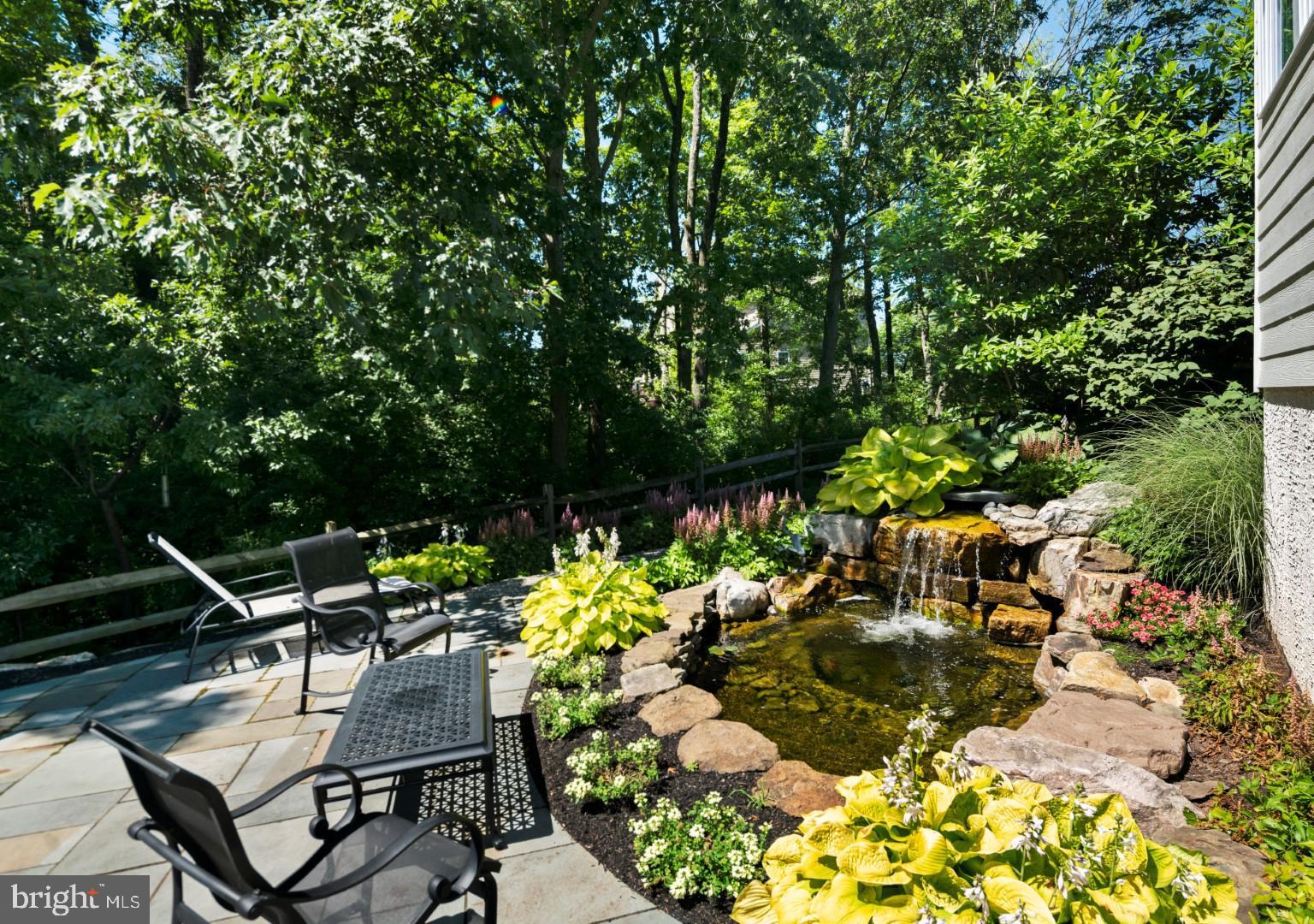 ESTATE AT MILL CREEK - Residential