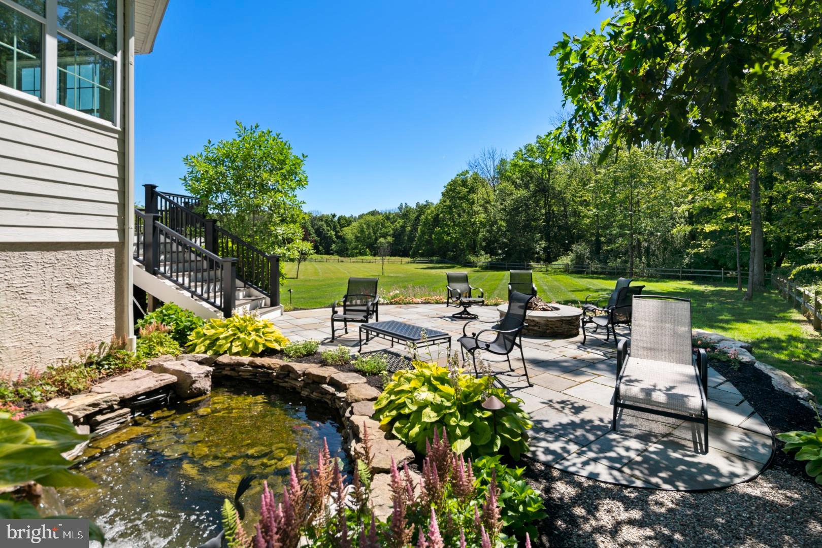 ESTATE AT MILL CREEK - Residential