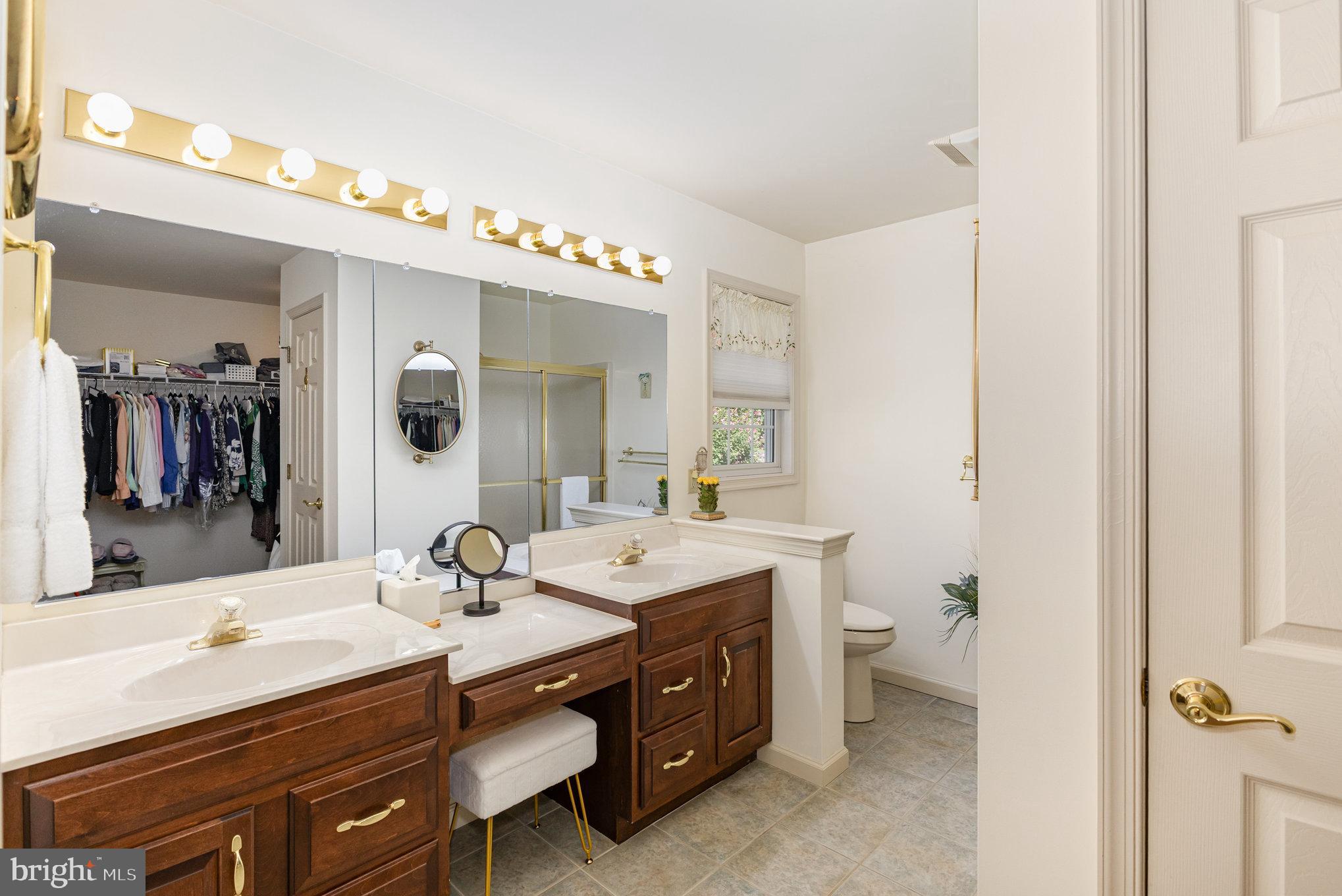 ARBOR GATE - Residential