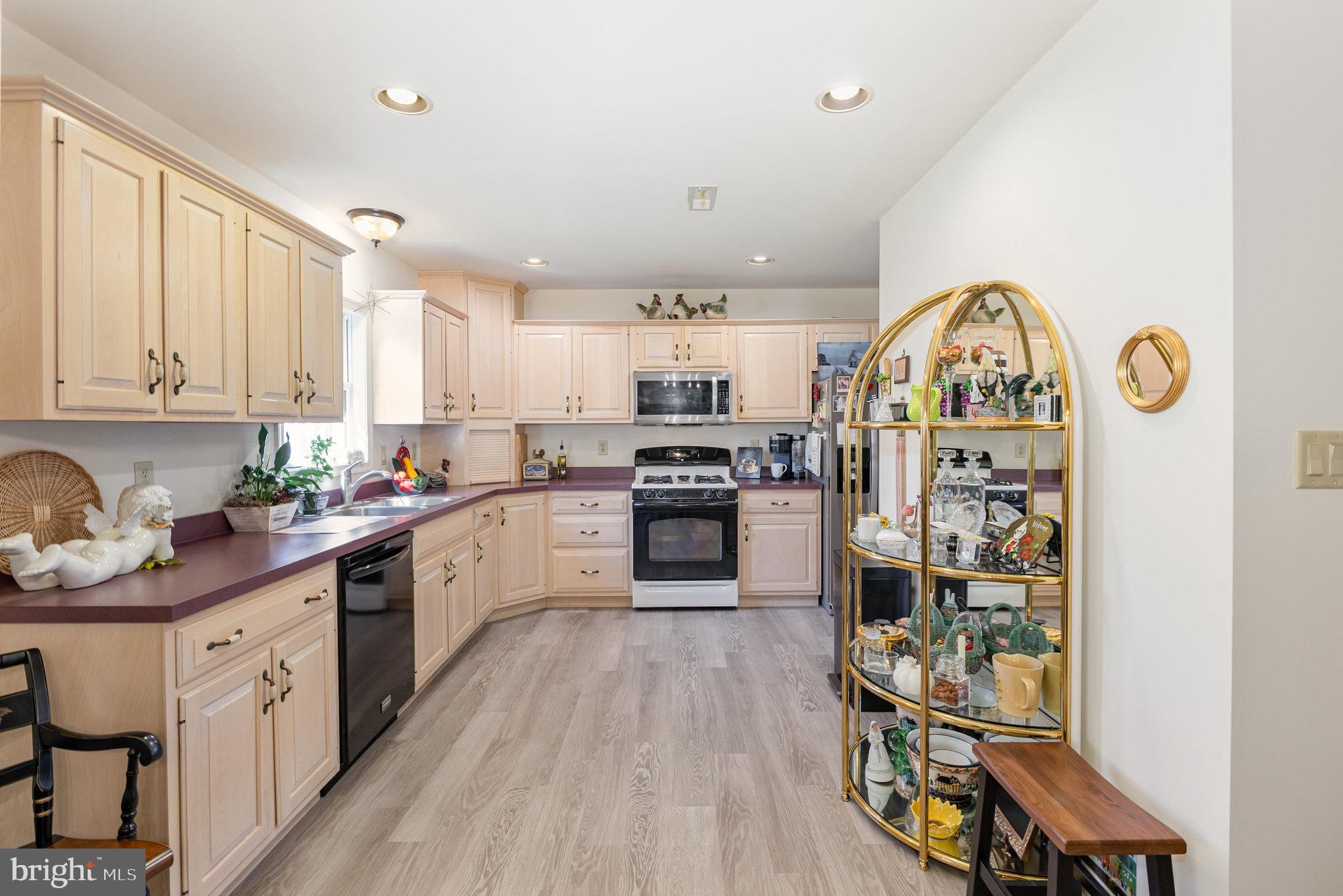 ARBOR GATE - Residential