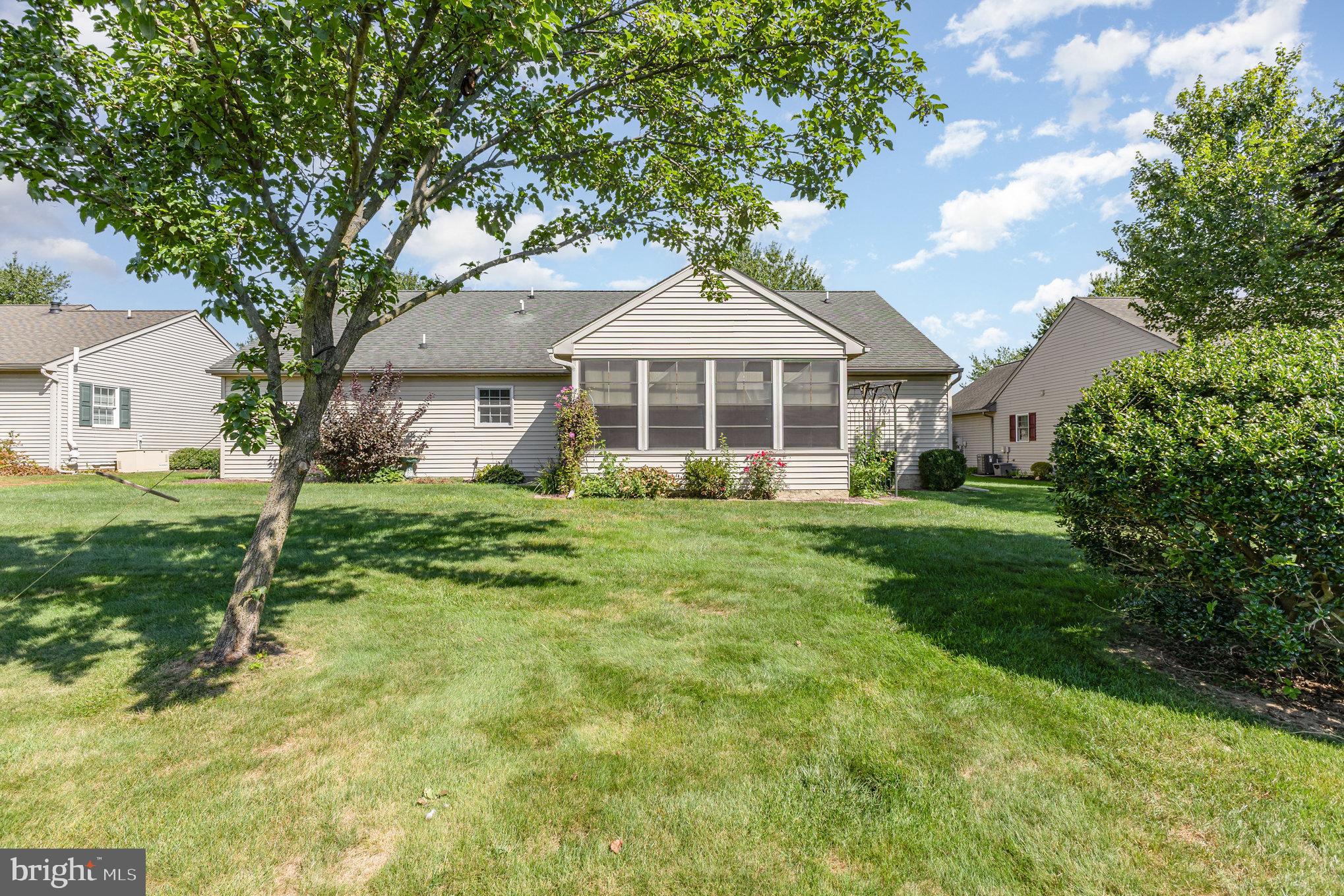 ARBOR GATE - Residential