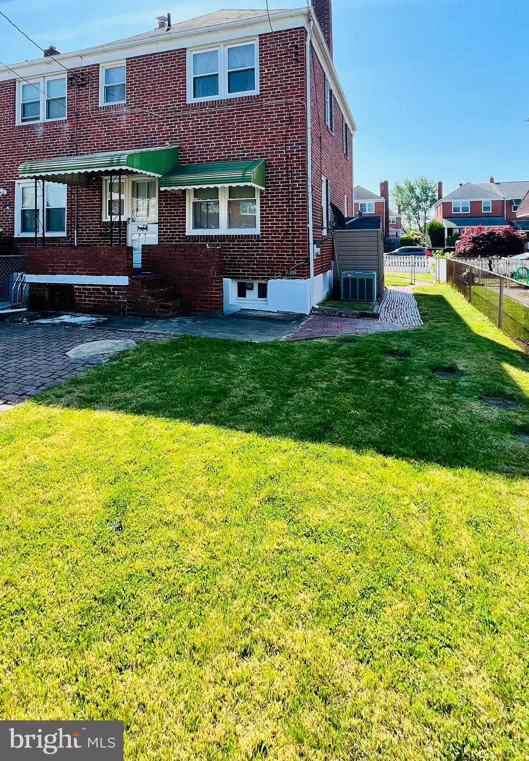 HAWTHORNE - Residential