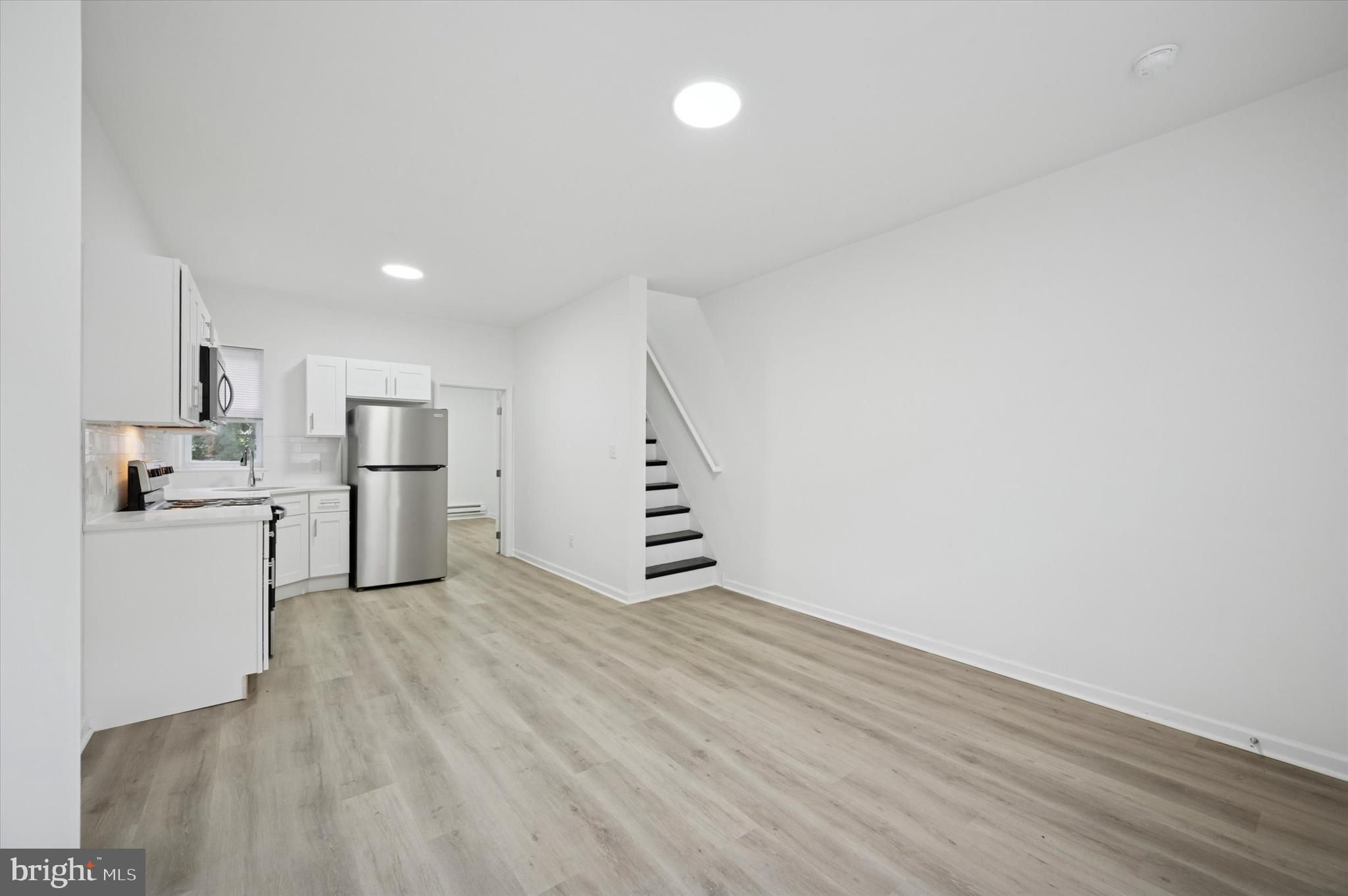 LOGAN - Residential Lease