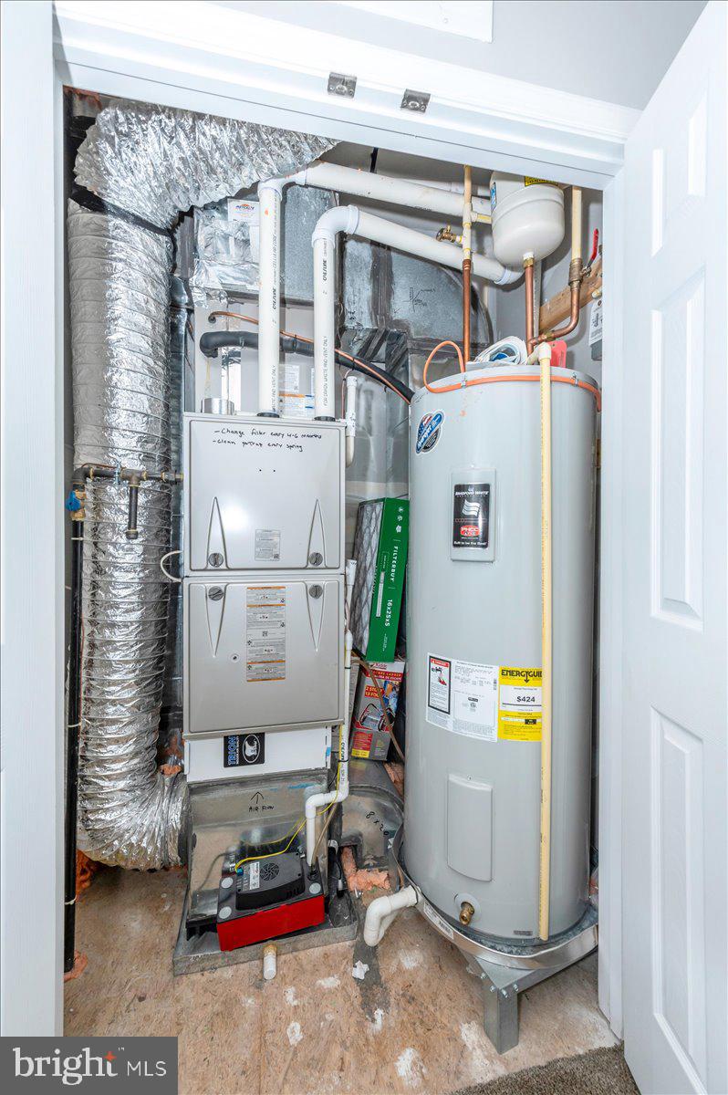 JEFFERSON PLACE - Residential