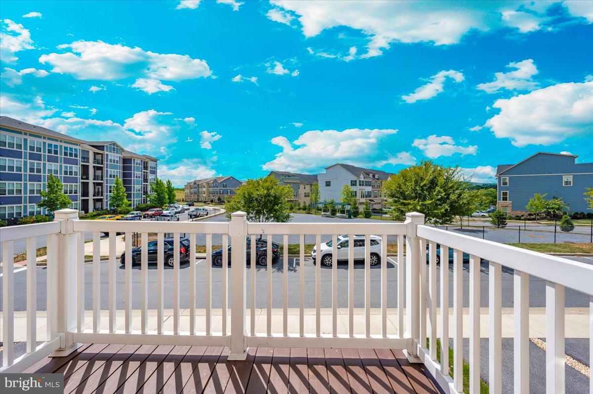 JEFFERSON PLACE - Residential