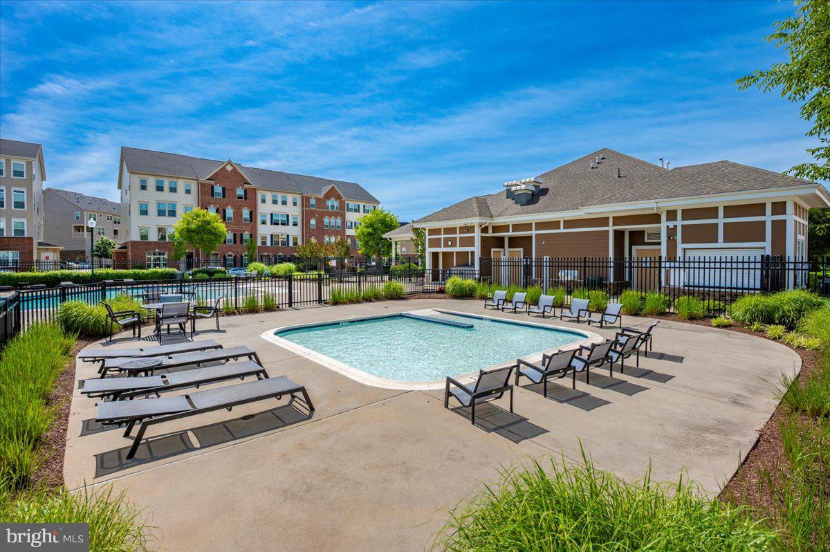 JEFFERSON PLACE - Residential