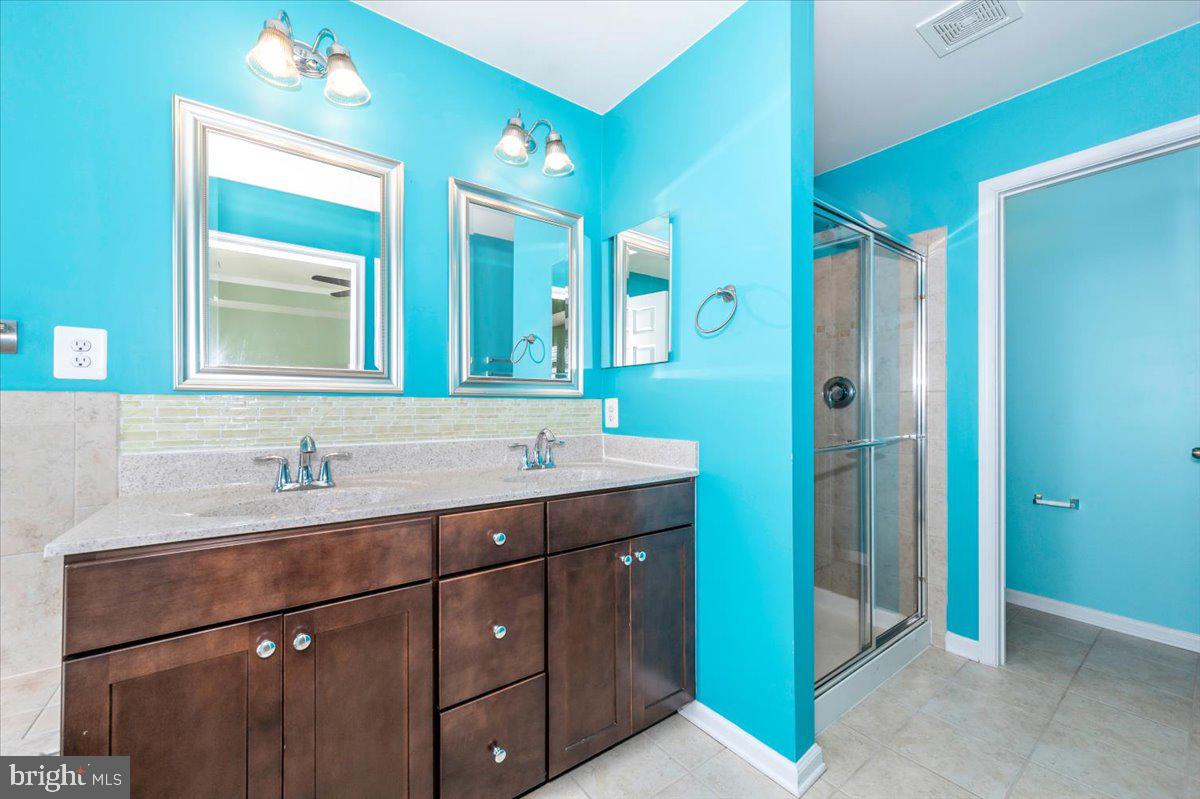 JEFFERSON PLACE - Residential