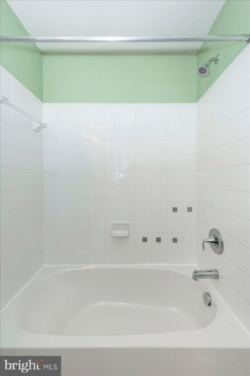 JEFFERSON PLACE - Residential