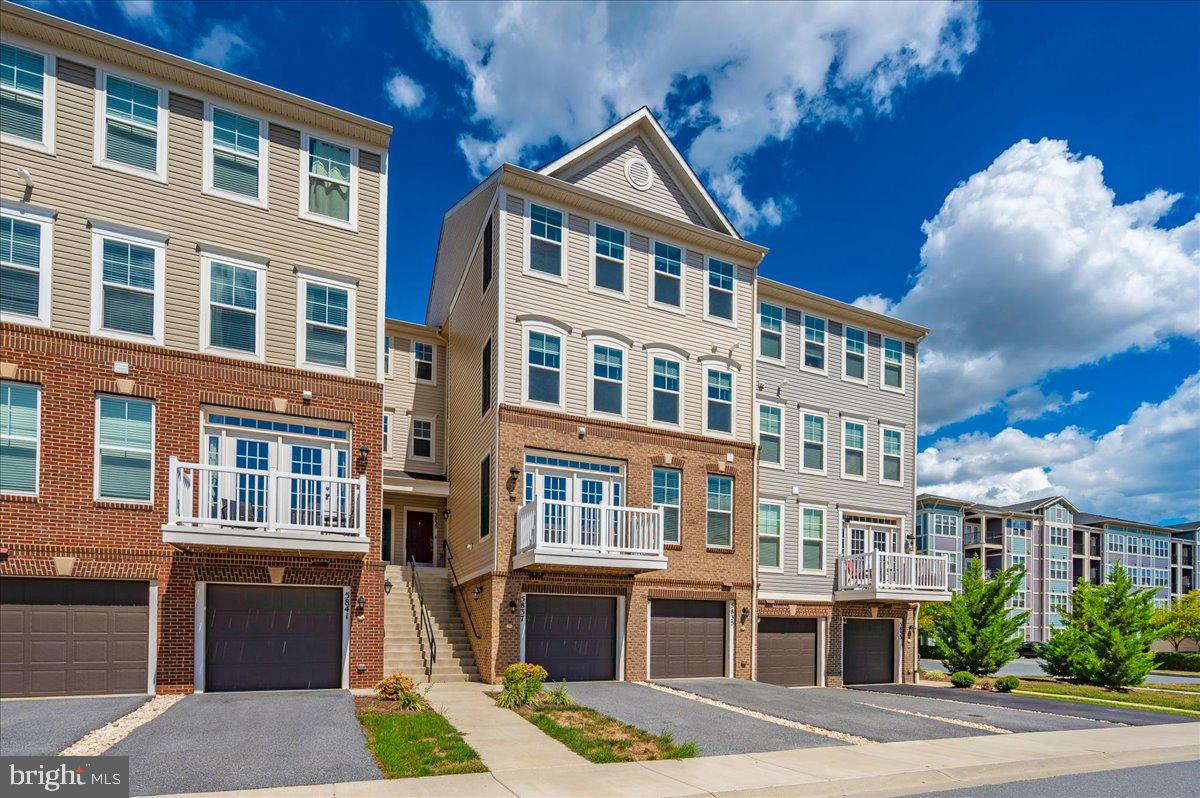 JEFFERSON PLACE - Residential